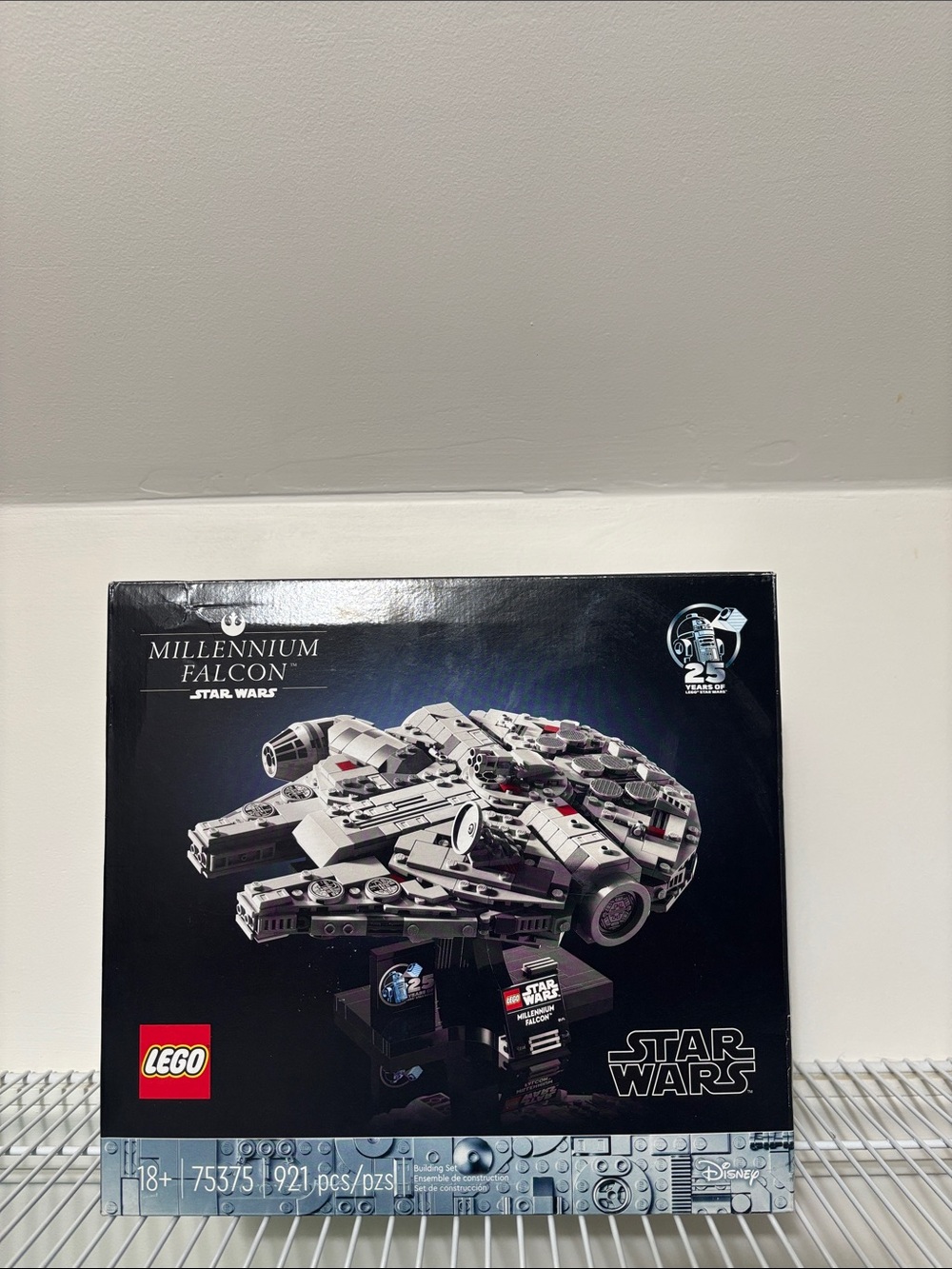 Lego Star Wars Millennium Falcon Set - Black, Gray, White